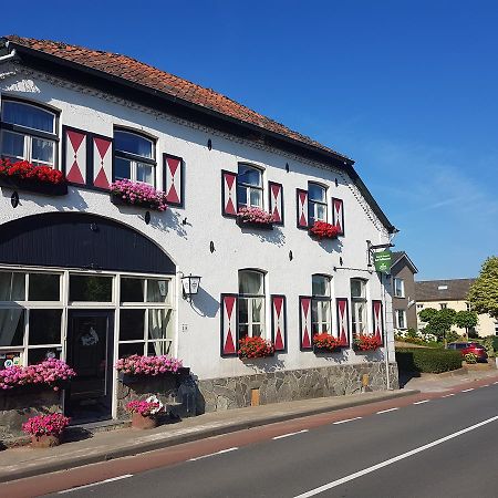 B&B Hotel Gasthoeve Het Valkennest Oud-Valkenburg Esterno foto