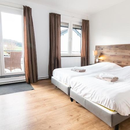 B&B Hotel Gasthoeve Het Valkennest Oud-Valkenburg Esterno foto